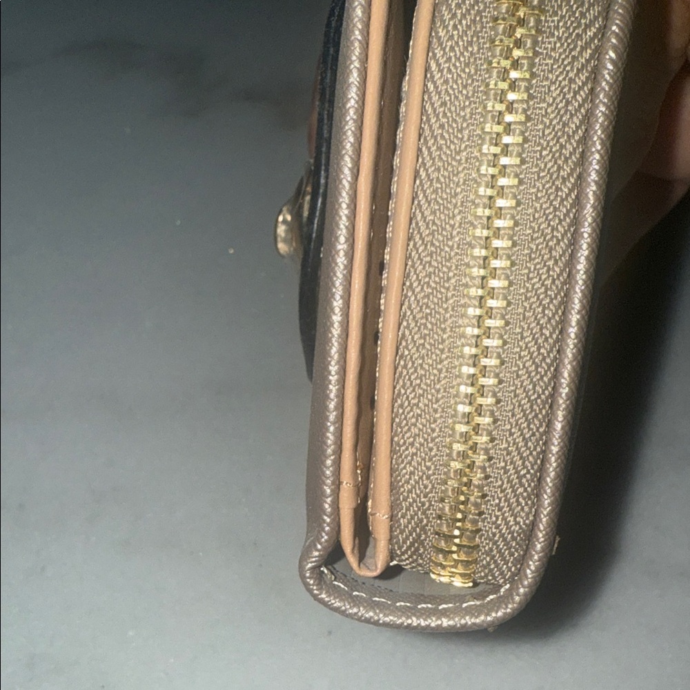 Tan Women's Wallet with Heart Turn Lock Closure - Picture 5 of 7
